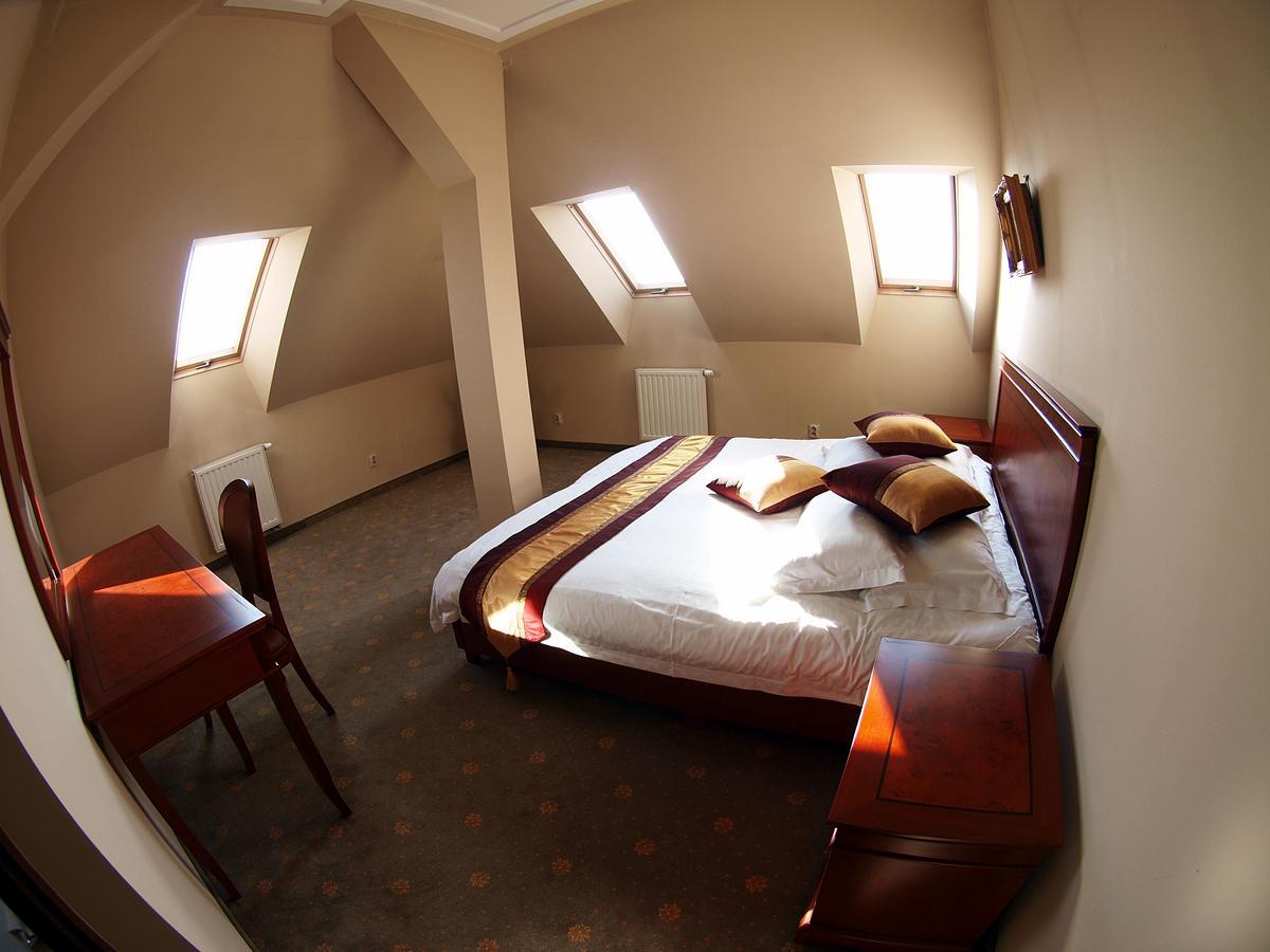 Pod Zegarem 3* Trzebinia (Chrzanow)