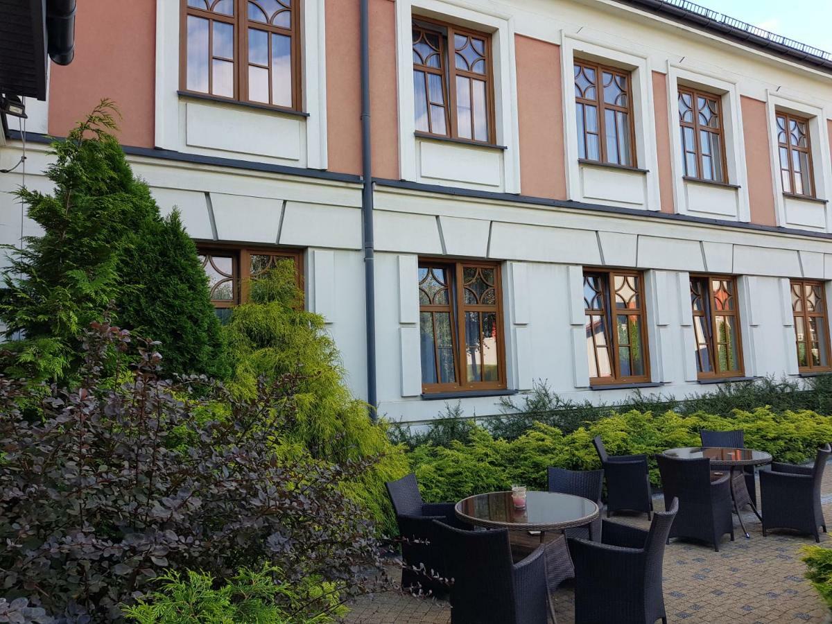 Pod Zegarem Bed & Breakfast